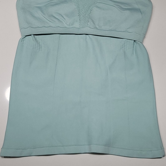 Workout Tank, Built-in Bralette - Picture 7 of 11